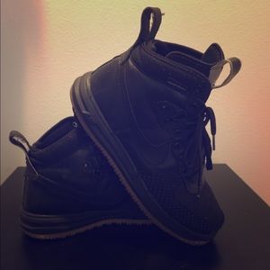 Nike Air Force Lunar Boots